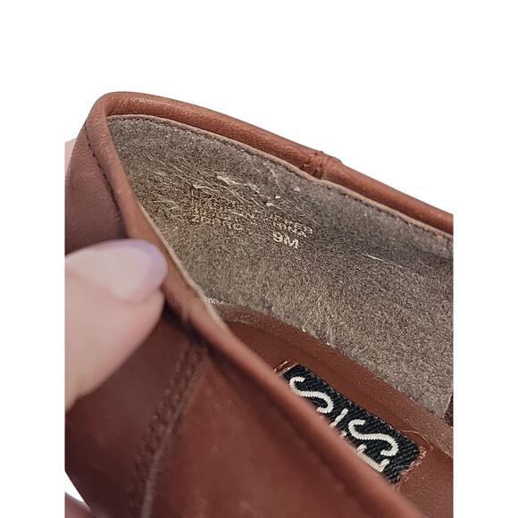 Mootsies Tootsies Women's Size 9 Brown Dress Loafers Leather Slip On Classic EUC - Picture 7 of 7